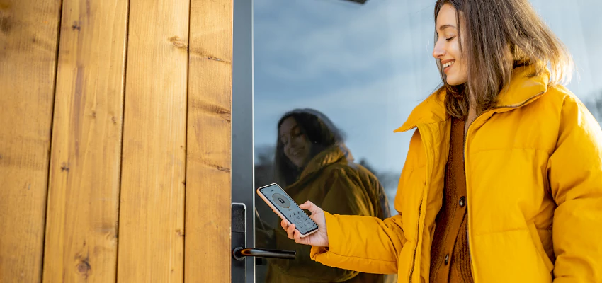 Fingerprint Smart Locks Installation Services in Bonadelle Ranchos-Madera Ranchos, California