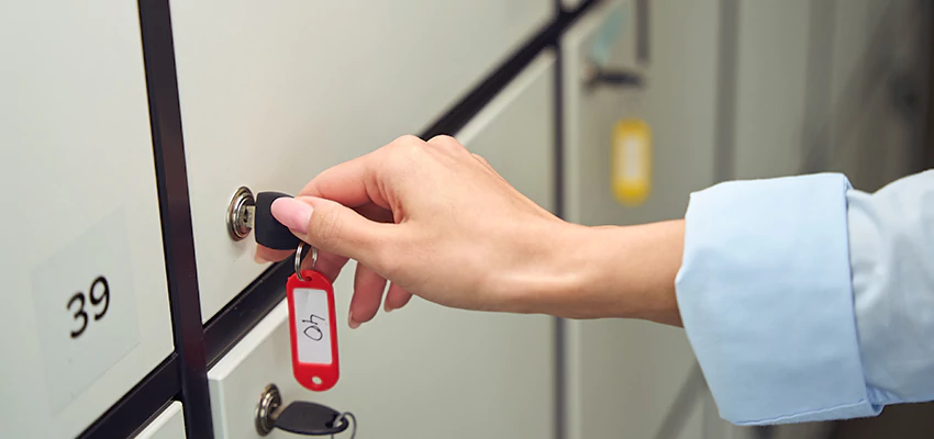Cabinet Lock Installation in Bonadelle Ranchos-Madera Ranchos, California