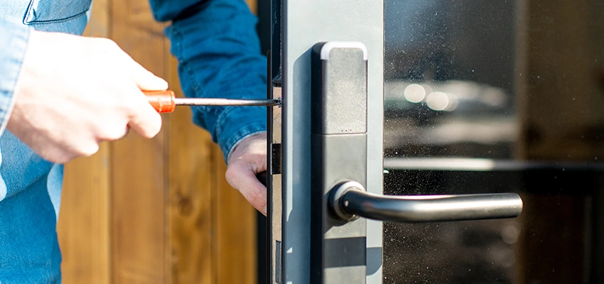 Aluminium Door Lock Replacement in Bonadelle Ranchos-Madera Ranchos, California