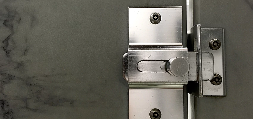 Fix A Room Door Lock in Bonadelle Ranchos-Madera Ranchos, CA